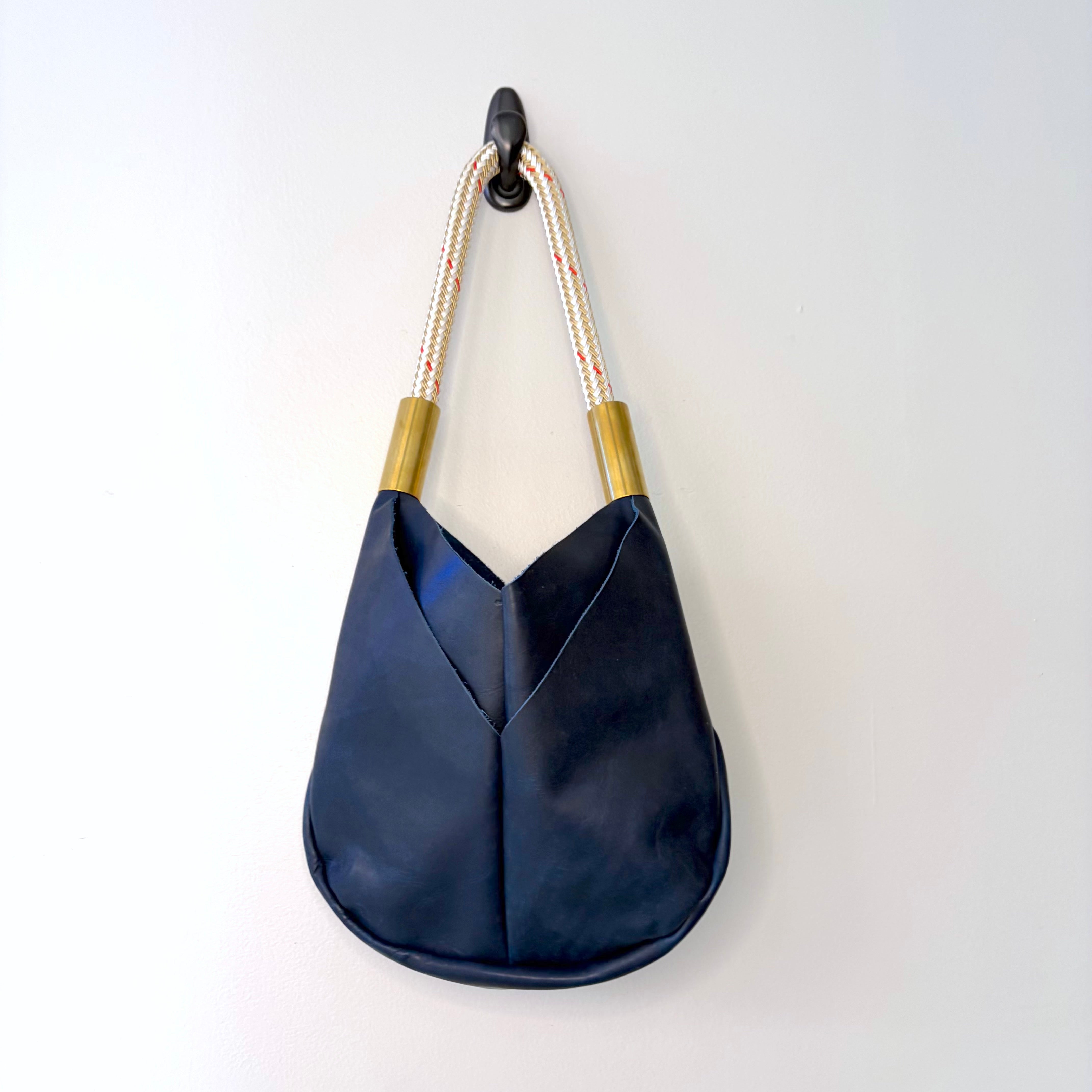 #49 Original Wildwood Bag | Small // Atlantic Navy Leather with 24" Oyster Shell Gold Dock Line (2nd quality)