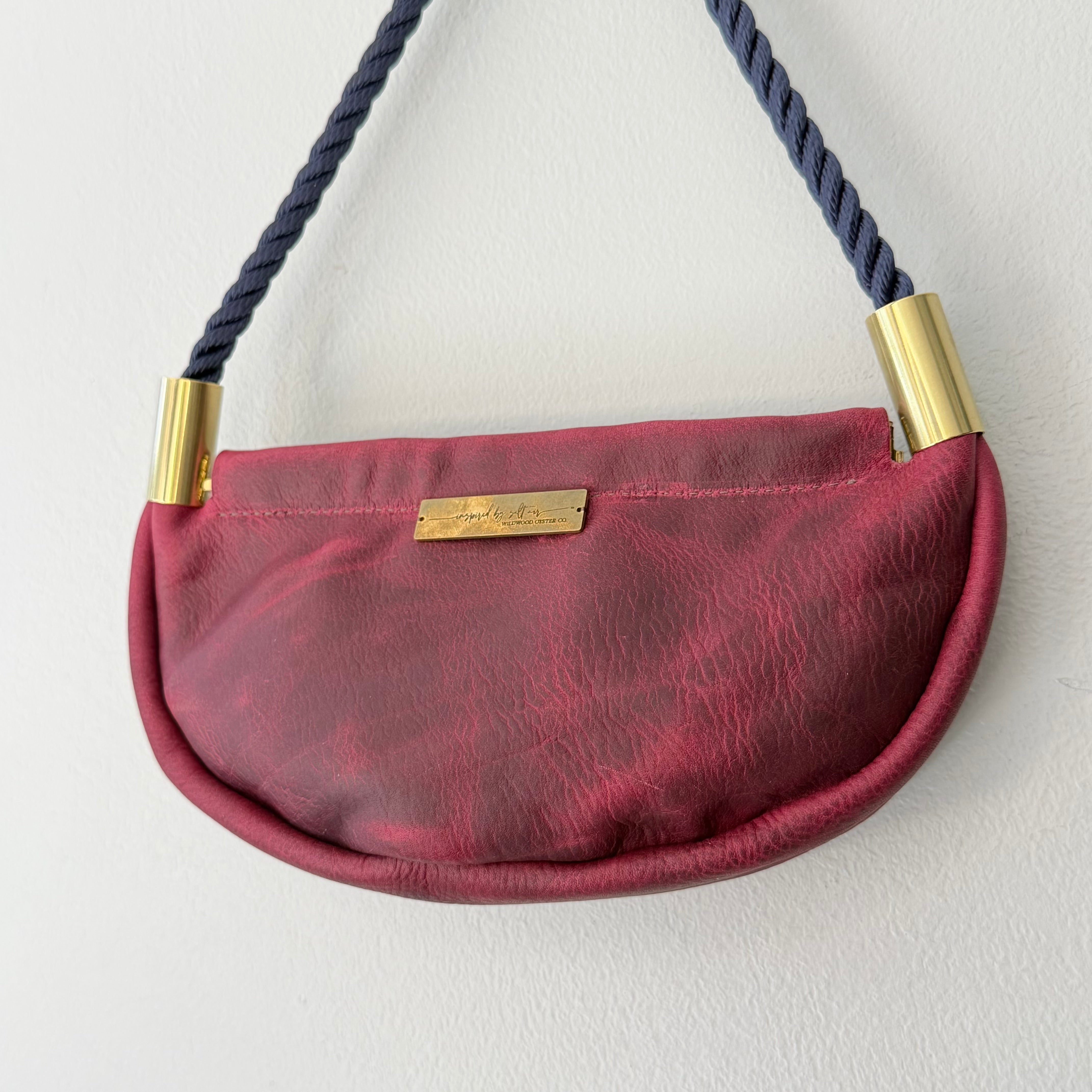 #91 Clam Shell // Limited Edition Garnet Leather with 19" New England Navy Dock Line (1st quality)