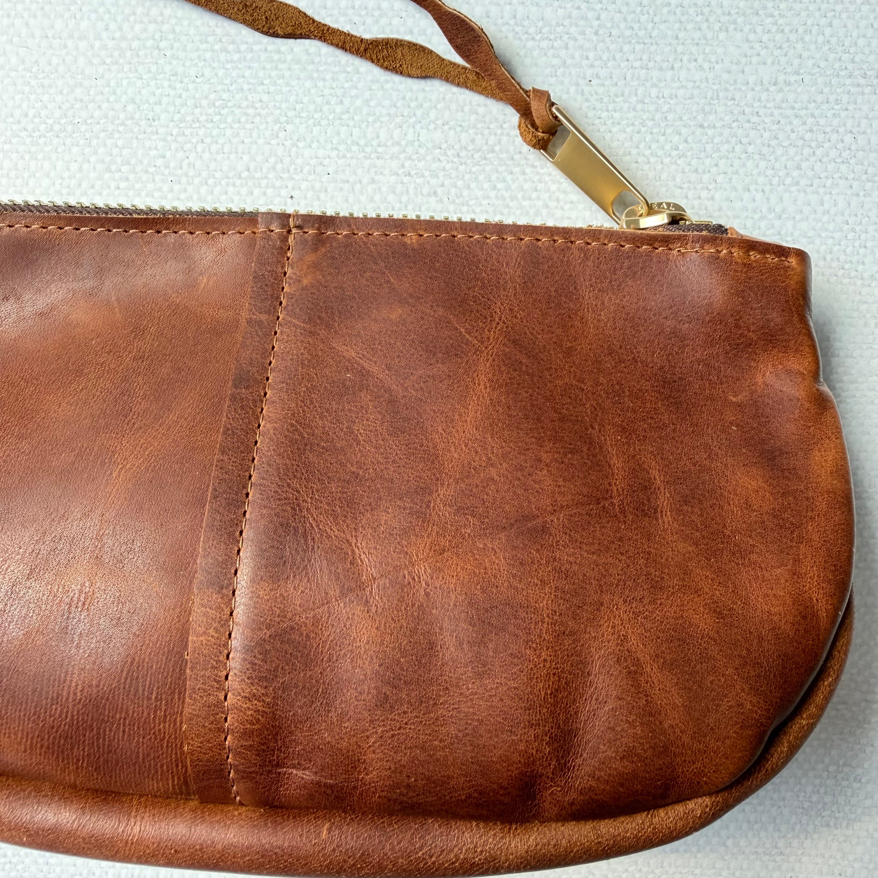 #96 Makeup Bag // Brown Tourmaline Leather (2nd quality)