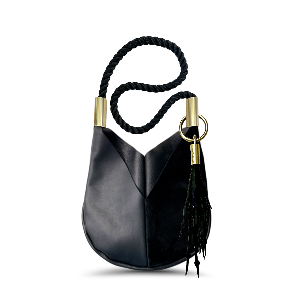 Original Wildwood Bag
Small Crossbody#Rope Color_Summer Night Black#Add Ons_Add a Matching Seaweed Tassel (save $10)