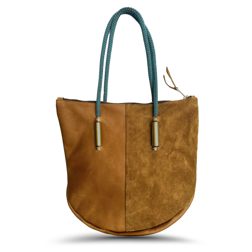 Zip Tote // in Beach Nut Leather