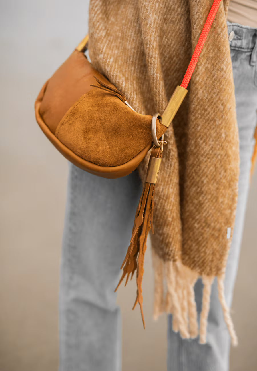 Zip Crossbody // in Beach Nut Leather