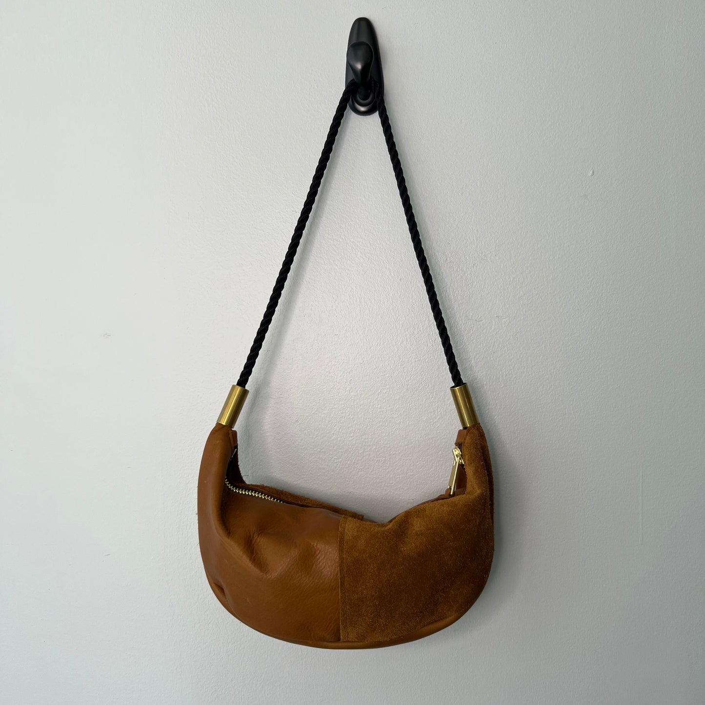 #11 Beach Nut Leather Sling | with 30" Summer Night Black Dock Line