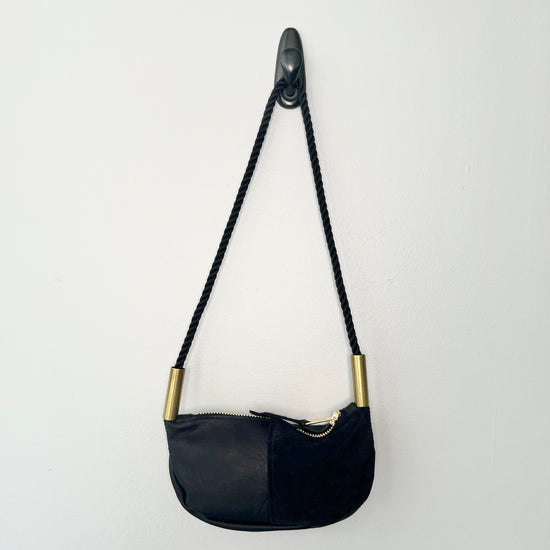 #34 Zip Crossbody | in Black Leather with 35" Summer Night Black Dock Line