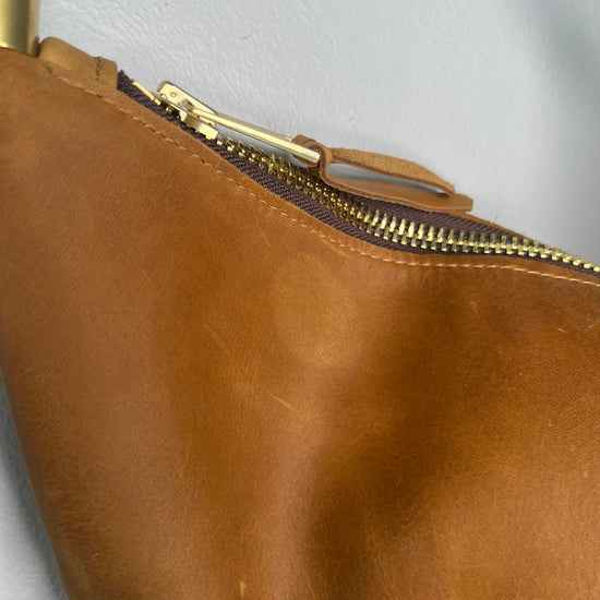 #28 Sling Bag in Beach Nut Leather with 25" Seaside Teal Dock Line