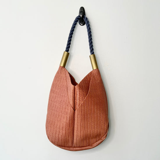 #19 Original Wildwood Bag | Large Brown Basketweave with 24" New England Navy Dock Line