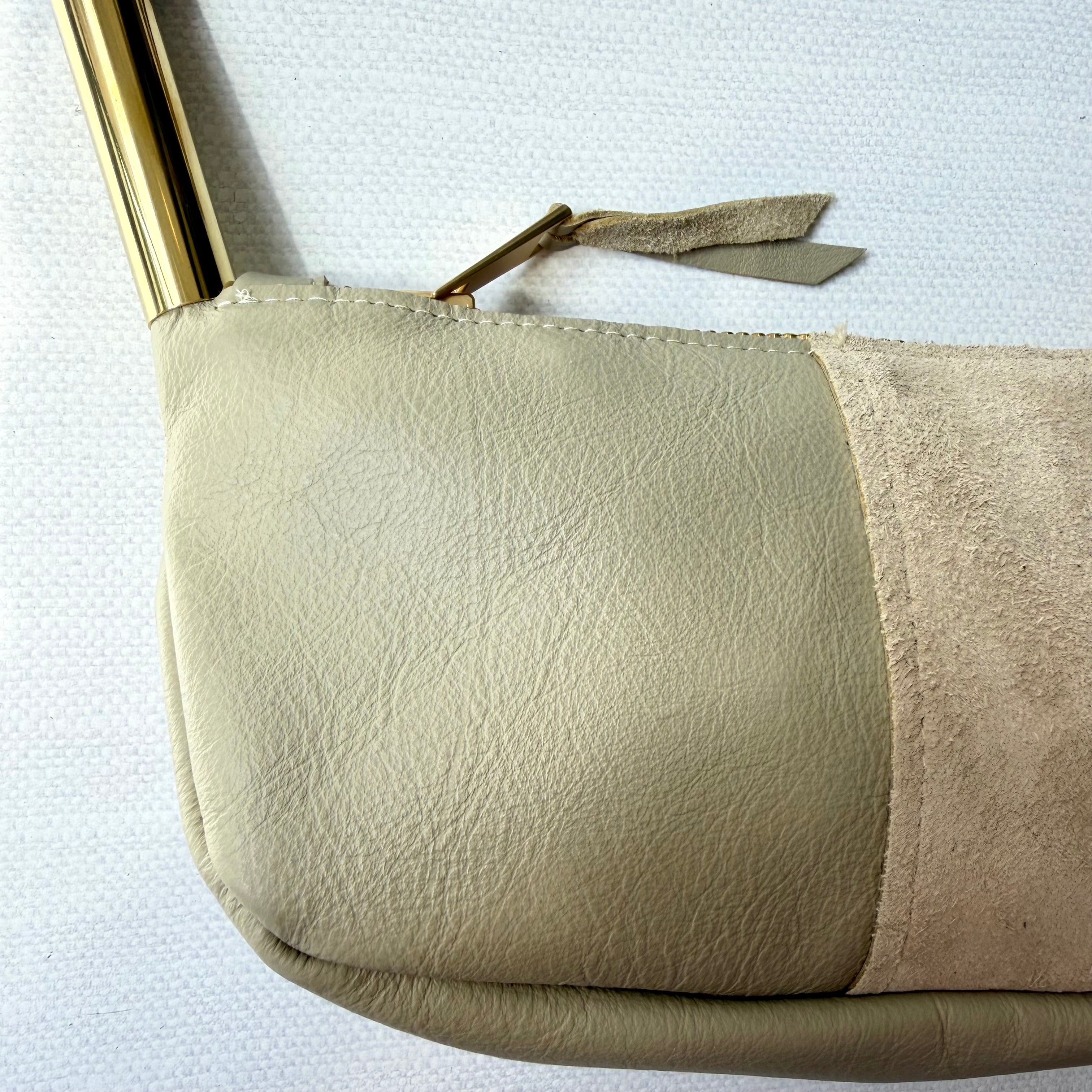 #68 Zip Crossbody // Driftwood Beige Leather with 25" Oyster Shell Gold Dock Line + Gold Leather Seaweed Tassel + Gold Leather Mini Wallet (1st quality)