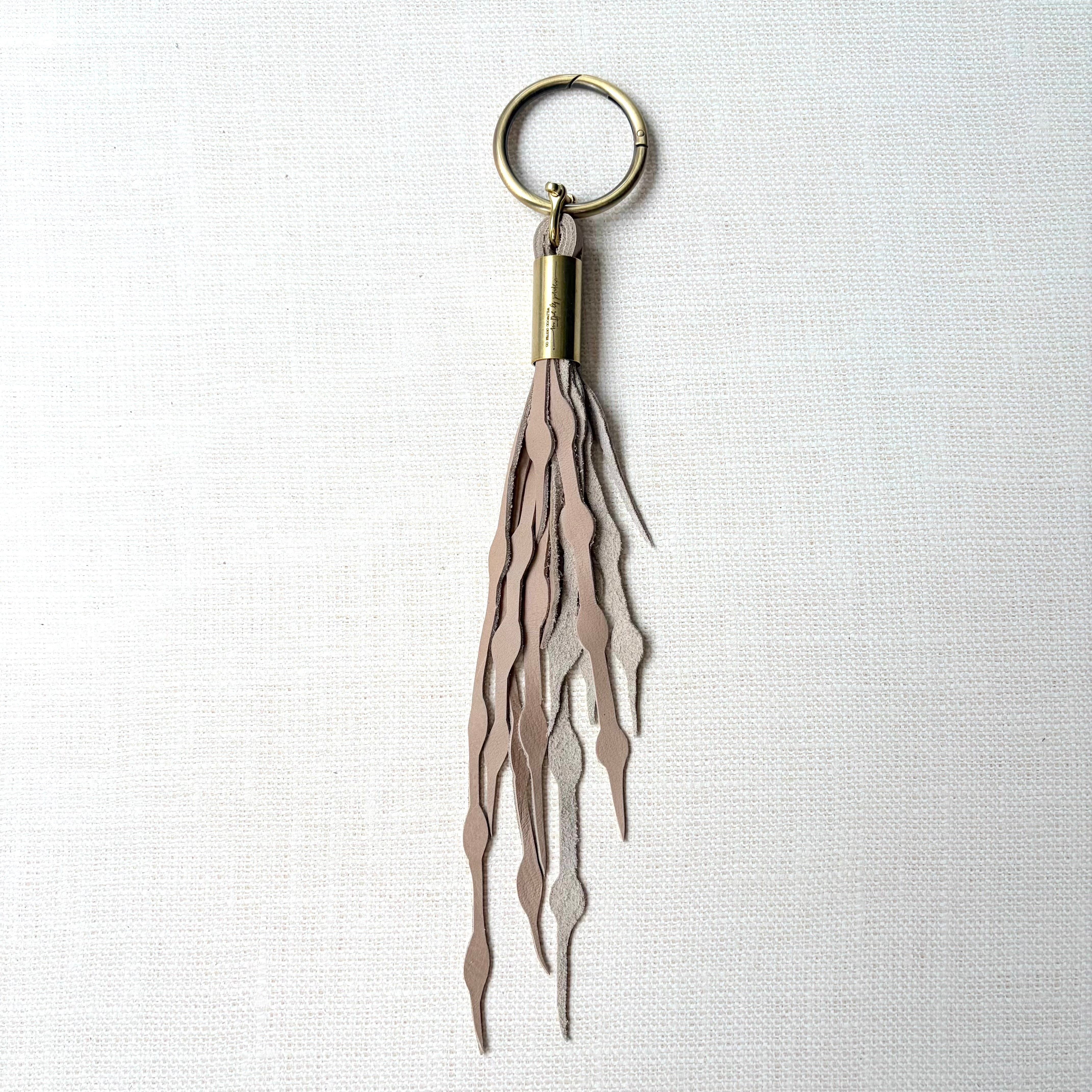 #07 Seaweed Tassel // Warm Sand Leather (1st quality)