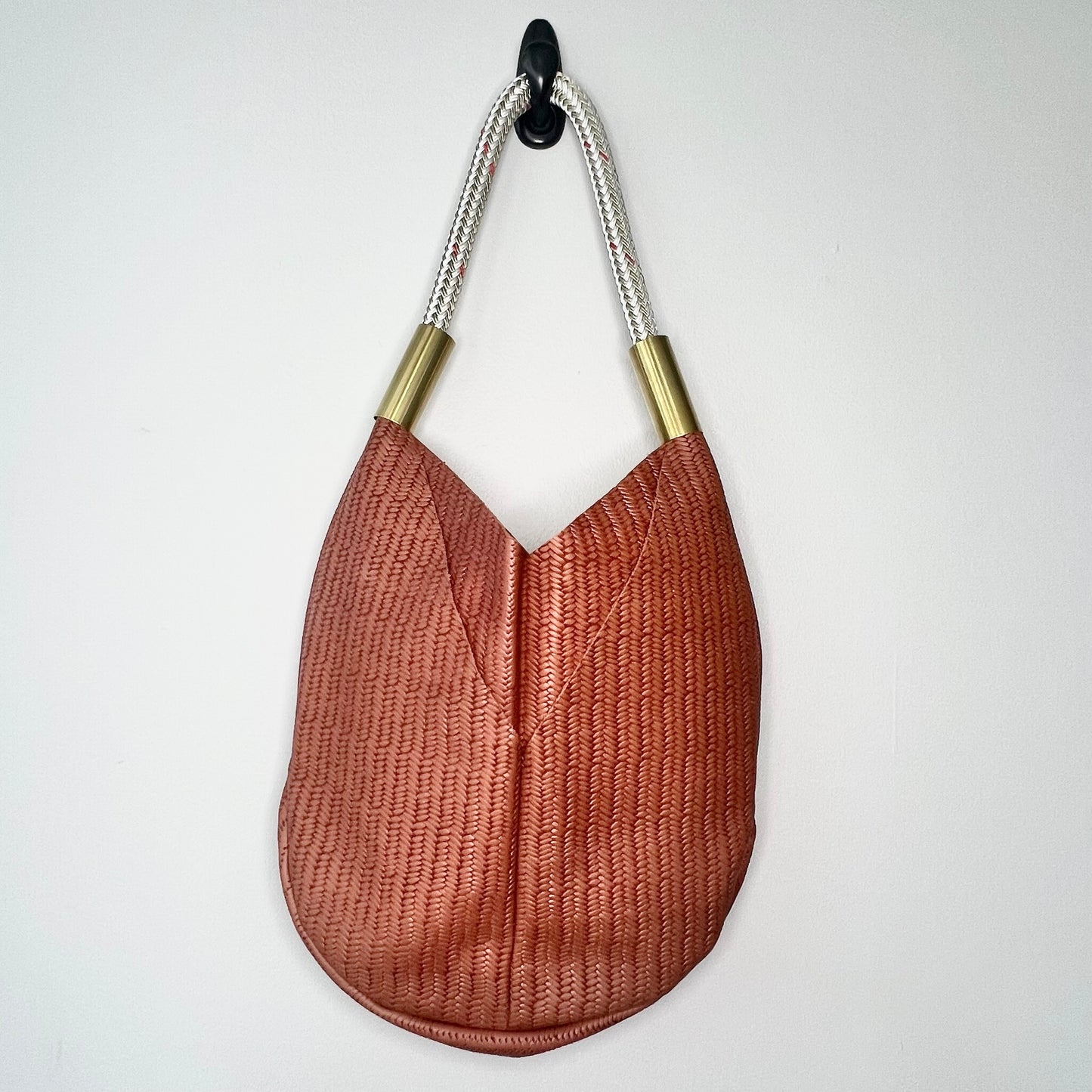#23 Original Wildwood Bag | Large Brown Basketweave with 24" Oyster Shell Gold Dock Line