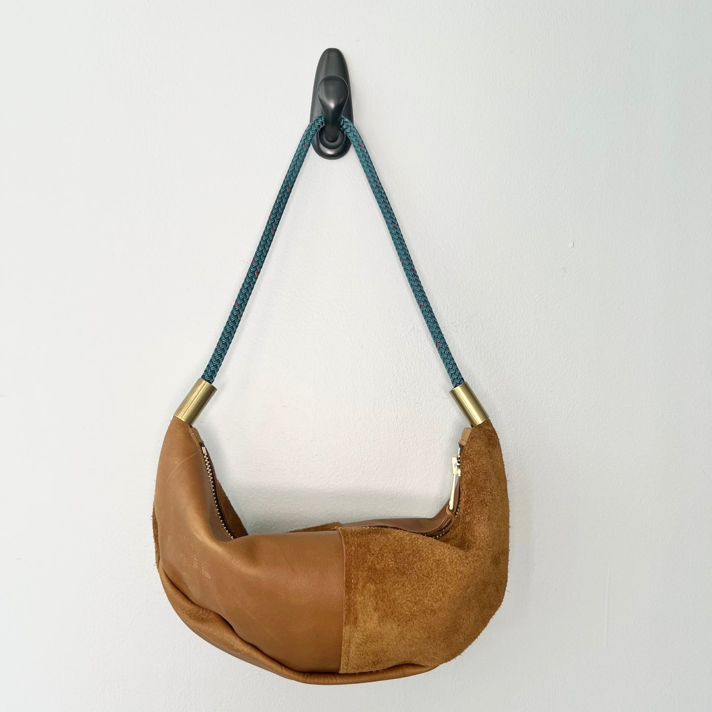 #28 Sling Bag in Beach Nut Leather with 25" Seaside Teal Dock Line
