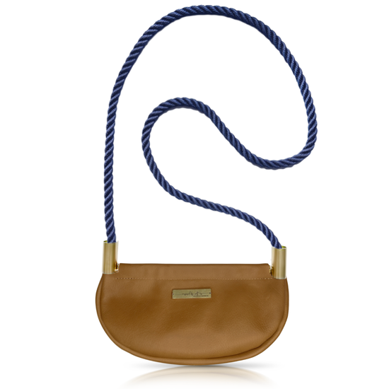 Clam Shell Bag in Beach Nut Leather