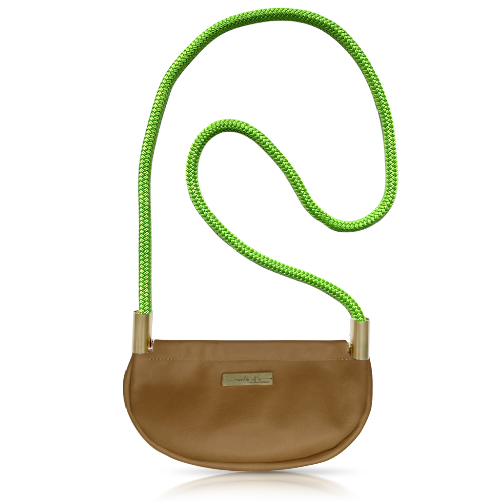 Clam Shell Bag in Beach Nut Leather