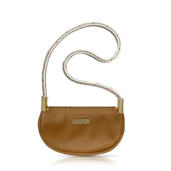 Clam Shell Bag in Beach Nut Leather