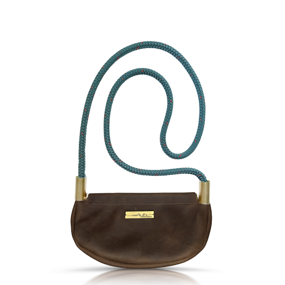 Clam Shell Bag in Brown Leather