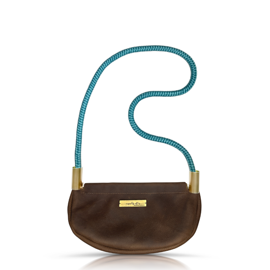 Clam Shell Bag in Brown Leather