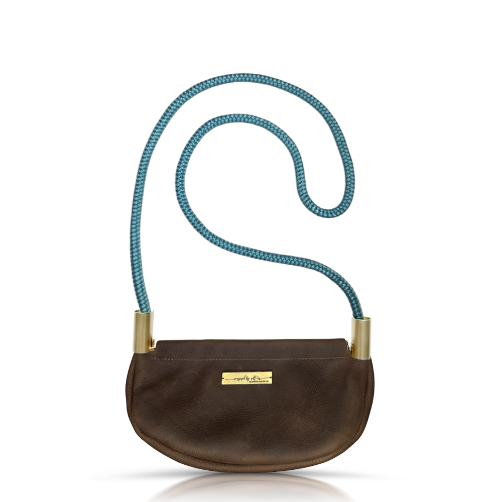 Clam Shell Bag in Brown Leather
