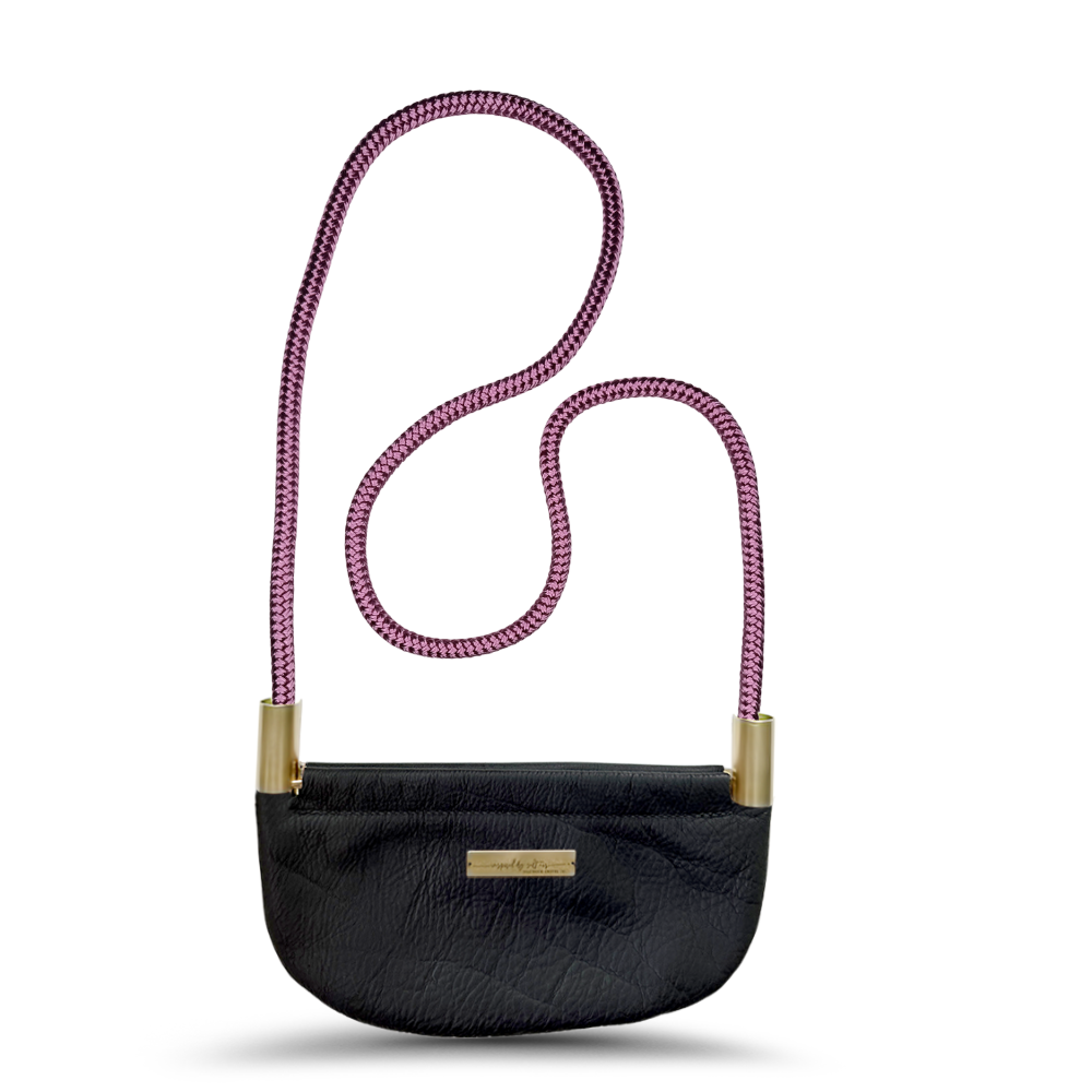 Oyster Shell Bag in Black Leather