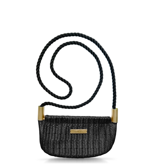 black basketweave leather oyster shell bag with black dock line handle
