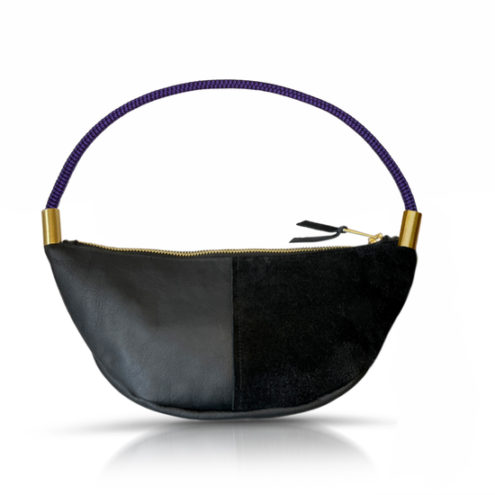 Sling Bag in Black Leather