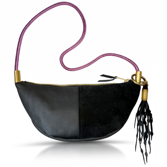 Sling Bag in Black Leather