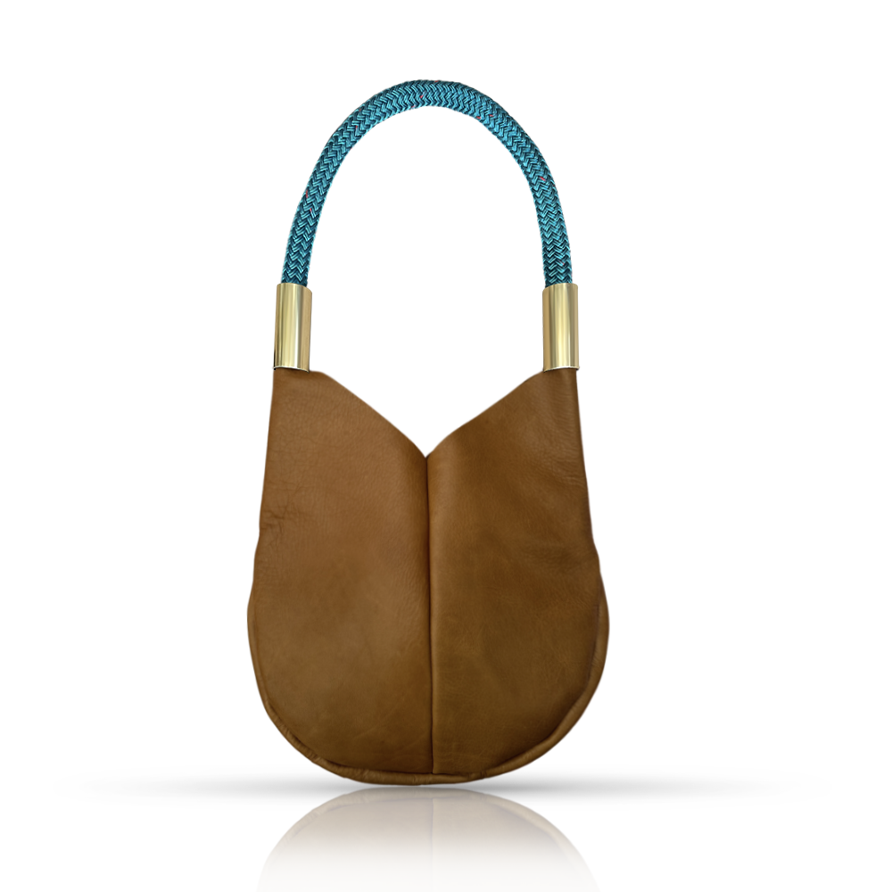 Load image into Gallery viewer, Wildwood Oyster Co. Beach Nut Leather Small Tote
