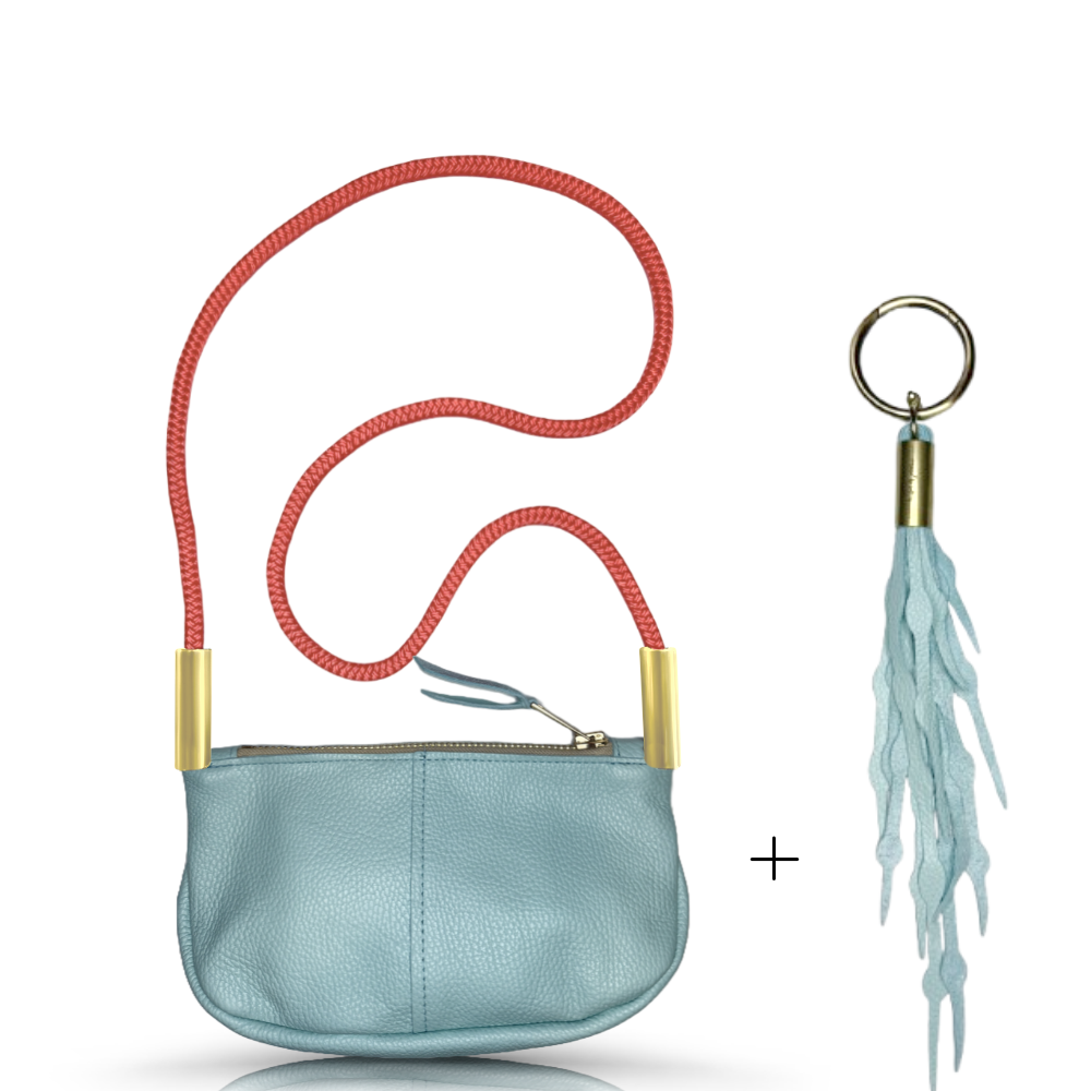 Zip Crossbody | in Life of a Fangirl