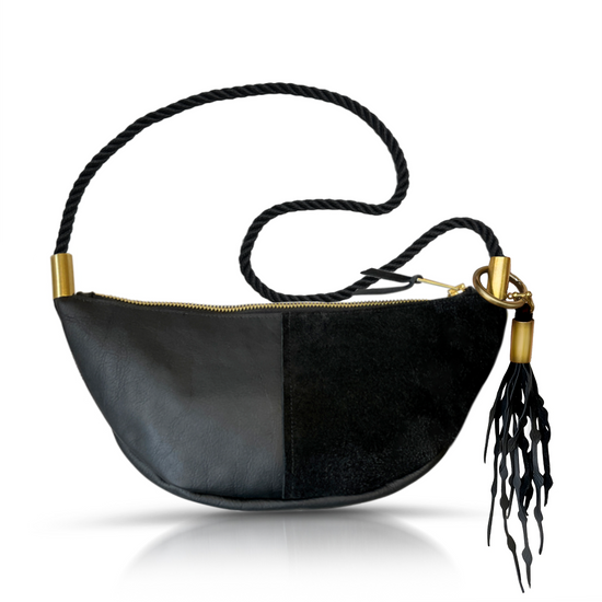 Sling Bag in Black Leather