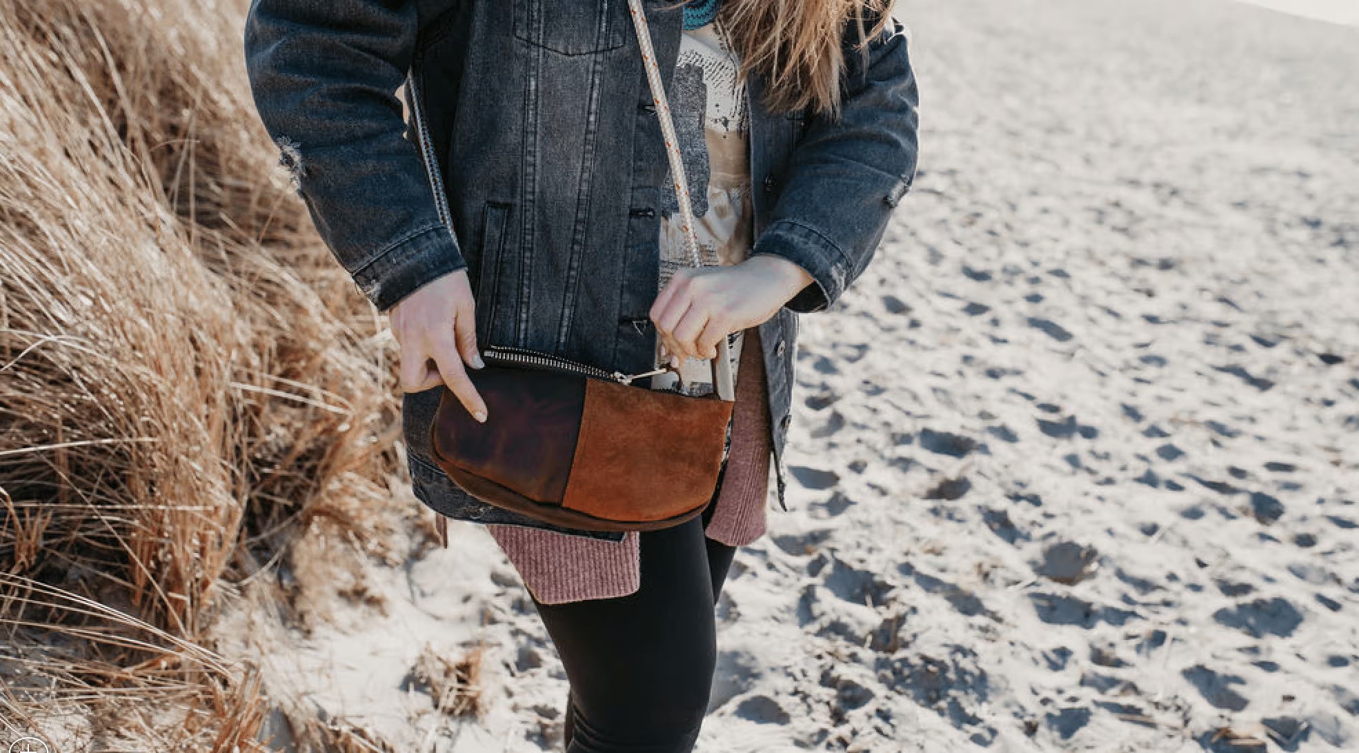 Zip Crossbody // in Brown Leather