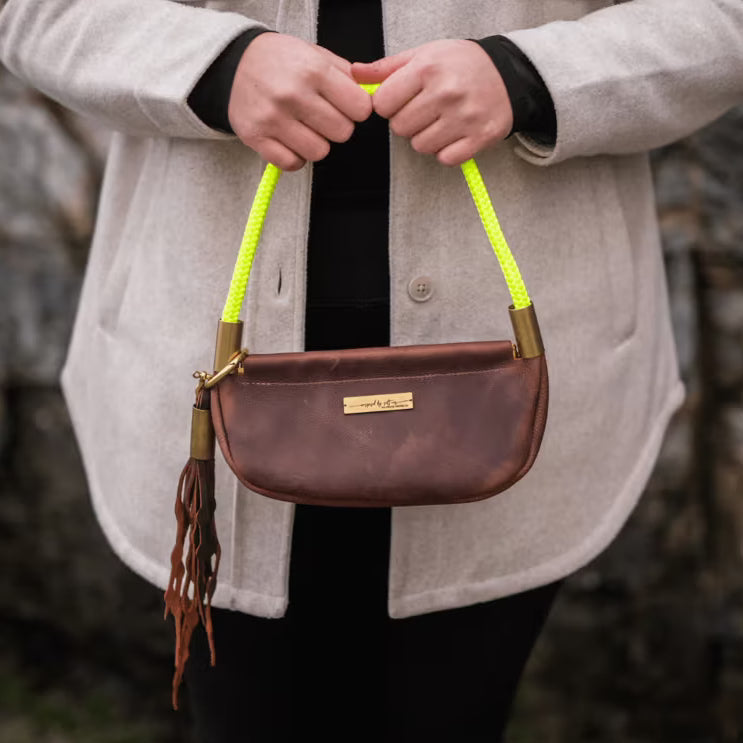 Clam Shell Bag // in Brown Leather