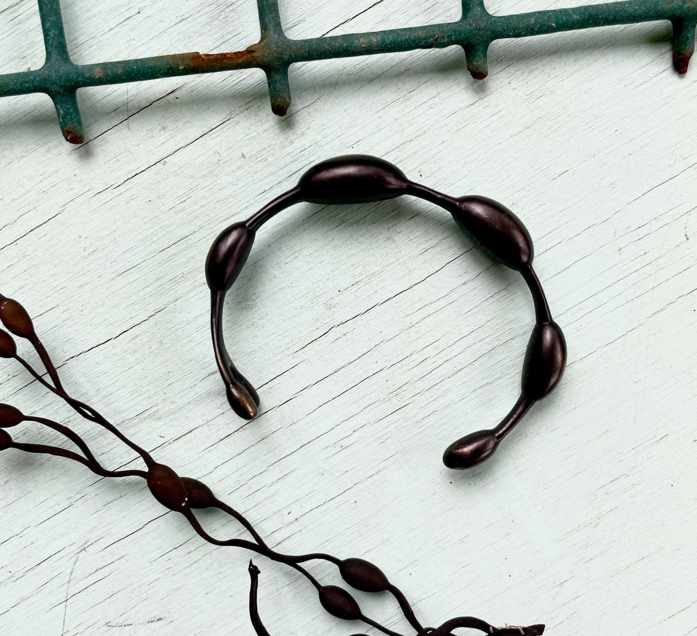 Black patina seaweed bracelet